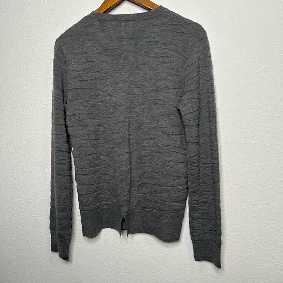 A.L.C Gray Pullover 100% Merino Wool Long Sleeve Textured Sweater Women’s Size M - Picture 8 of 13